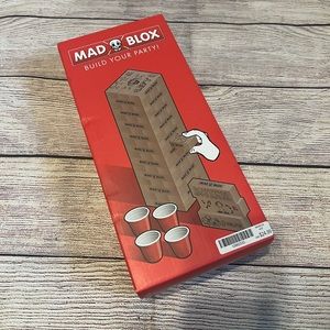 Mad Blox Party Game. NWB.